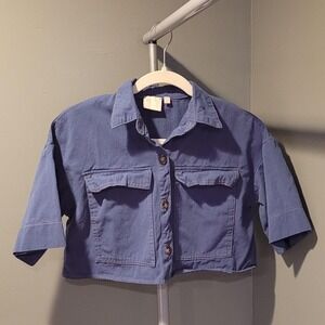 Good Luck Gem 100% Cotton Cropped Button-up Shirt